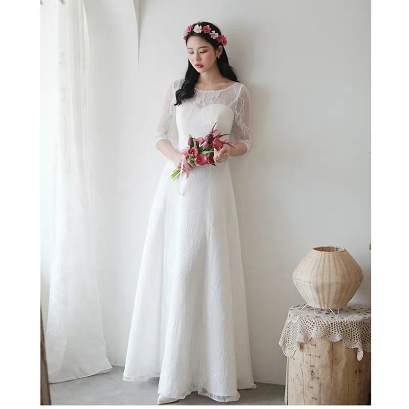 French satin light wedding dress bride wedding trip Sen Sen lace out of yarn simple exterior wedding dress light gown