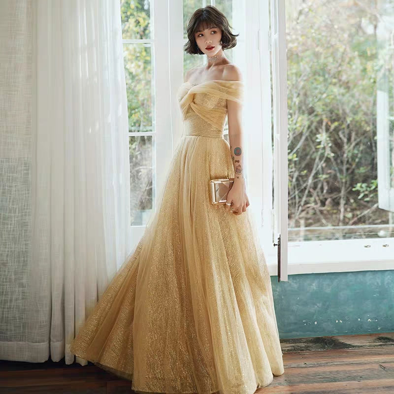 High-end atmospheric evening dress 2020 new noble elegant banquet gas field queen gold long annual dress skirt