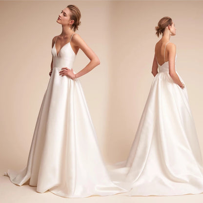 New V-shaped sling satin wedding dress simple trailing bride toast clothing art photo travel light wedding dress