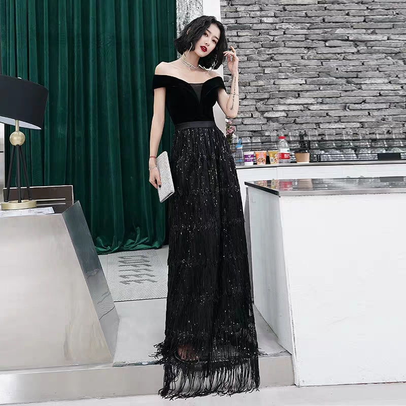 New Noble Atmosphere Queen High-End Atmosphere Elegant Black Thin one-shoulder long banquet evening dress