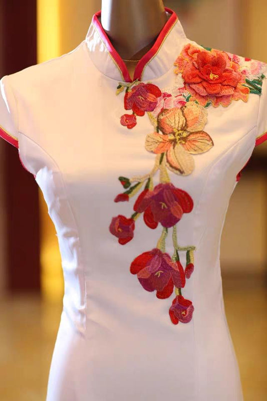 White flowers improved cheongsam long banquet evening dress choir performance costume bridesmaid dress wholesale 10052