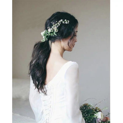 Light wedding dress new bride French retro satin simple V-necked back-sitcom wear shoot door yarn women's autumn
