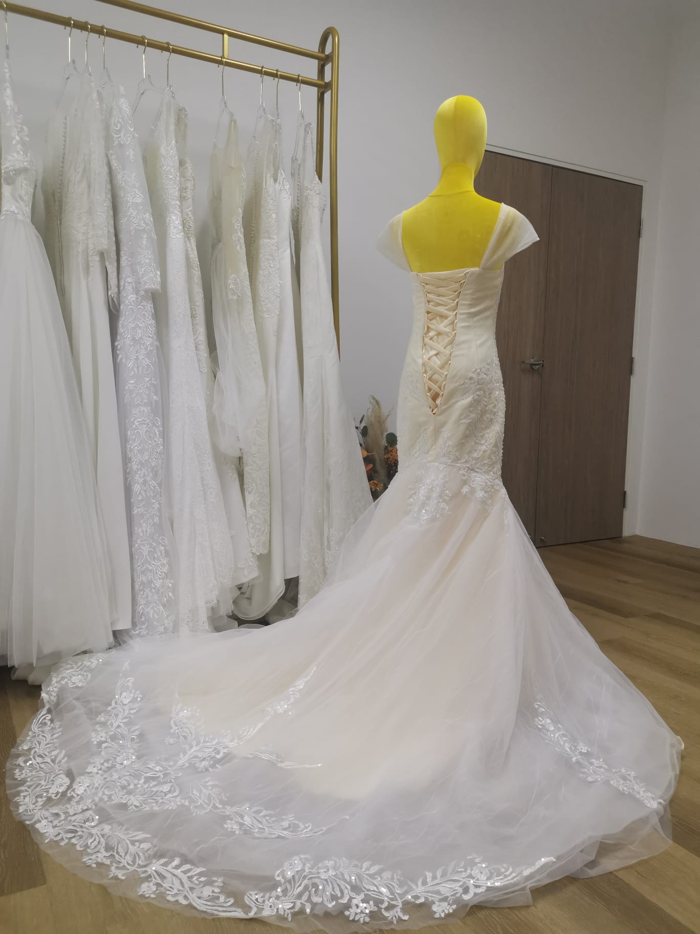 Wedding Bridal Gown R-0274