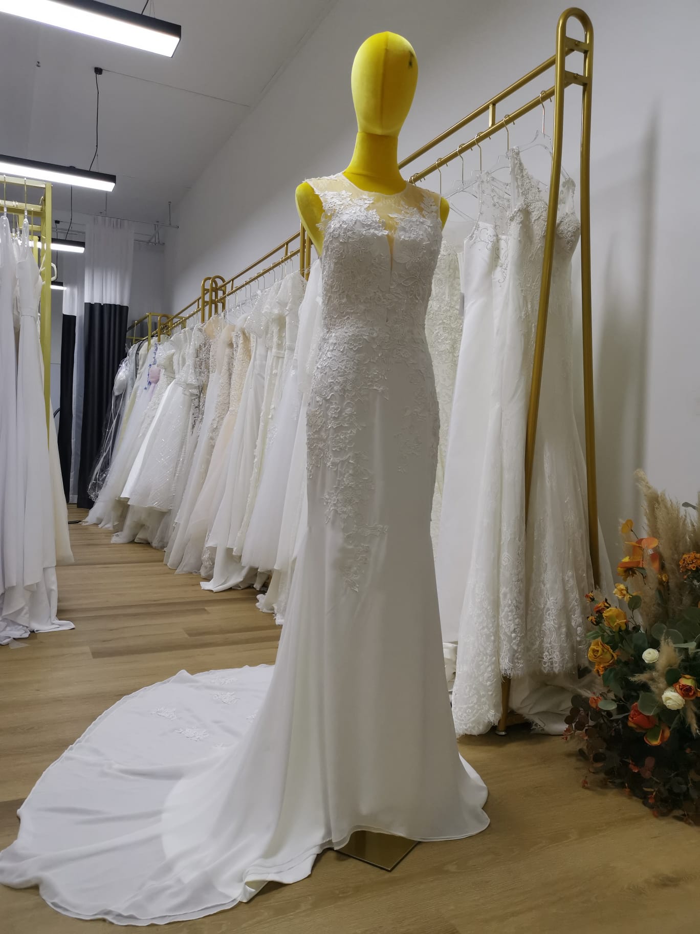 Wedding Bridal Gown R-0278