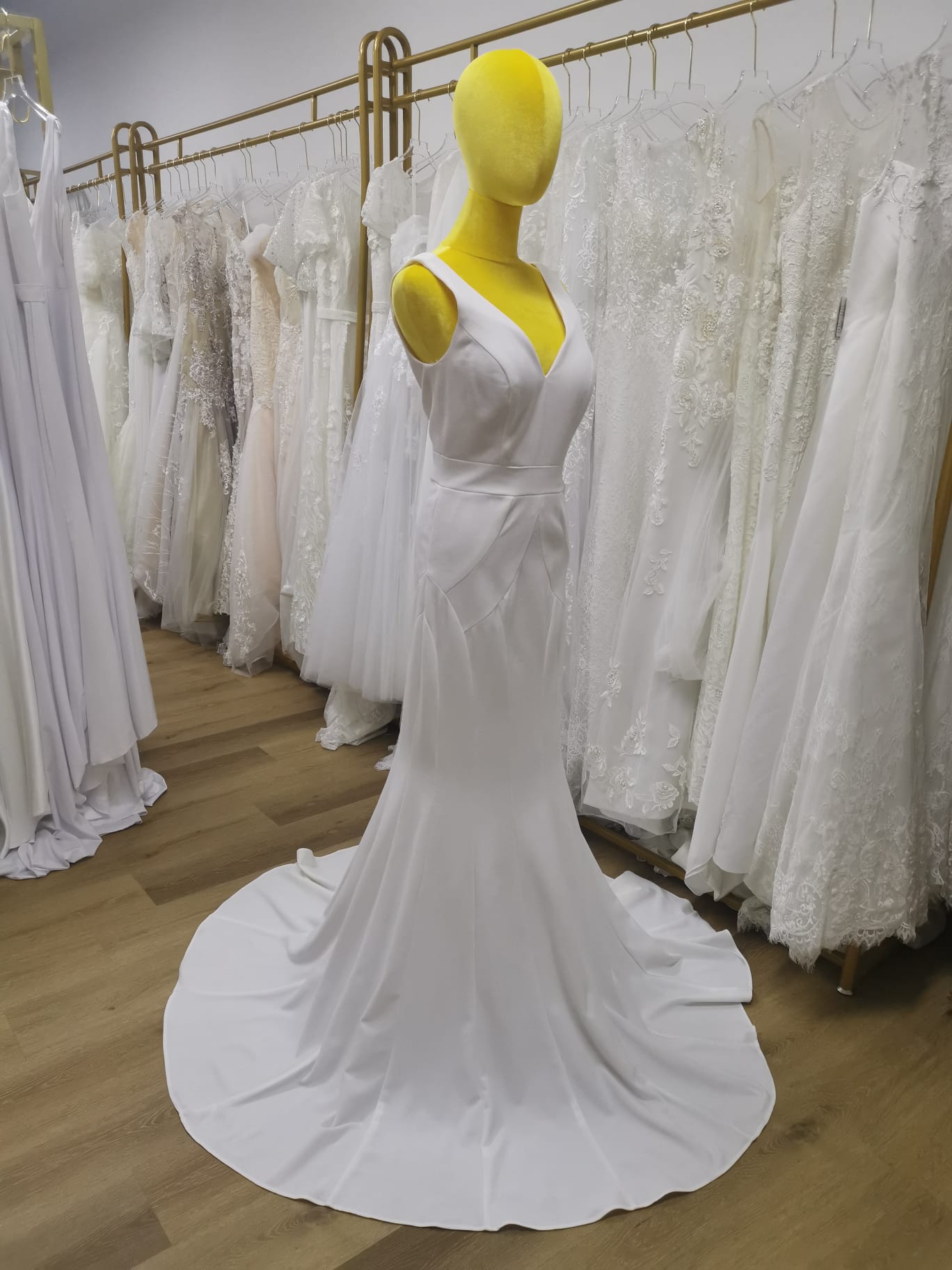 Wedding Bridal Gown R-0290
