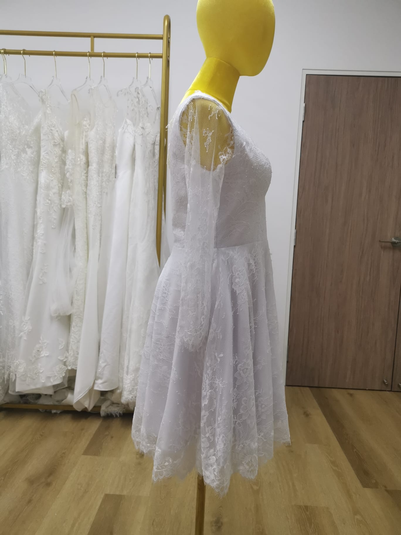 Wedding Bridal Gown R-0295
