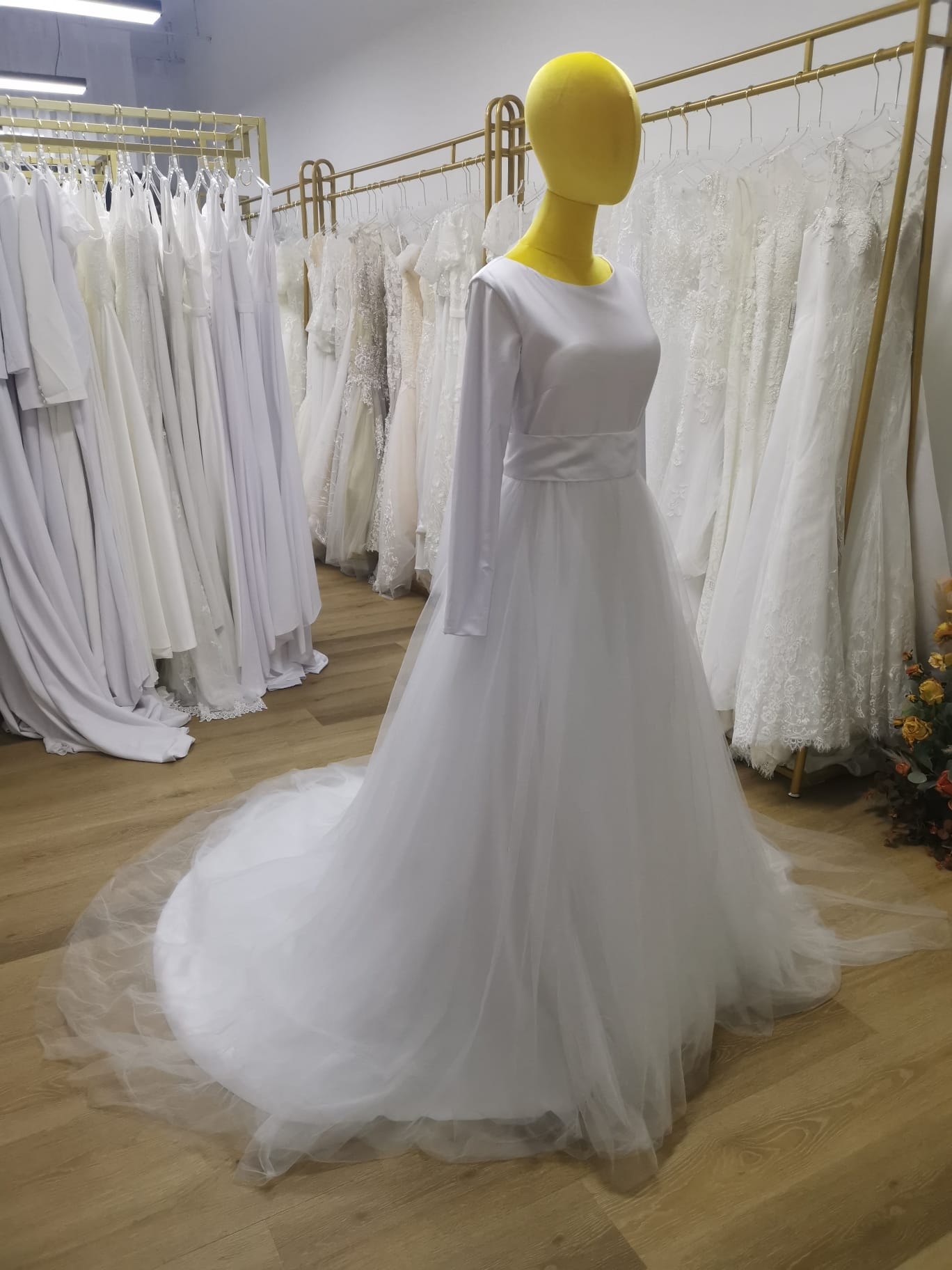 Wedding Bridal Gown R-0298