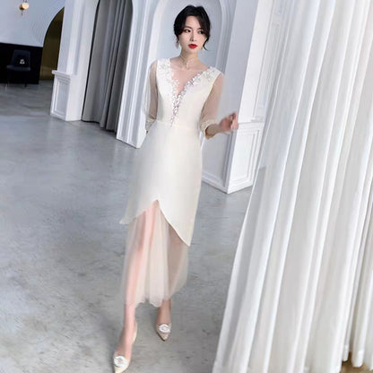 Champagne bridesmaid dress 2019 new winter annual party evening dress skirt long sister group wedding dress was thin