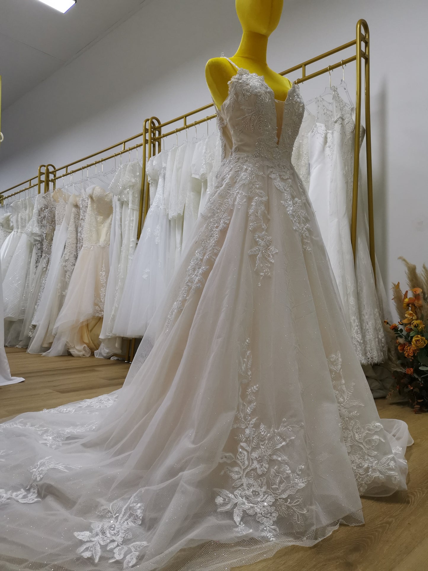 Wedding bridal gown 7-0005