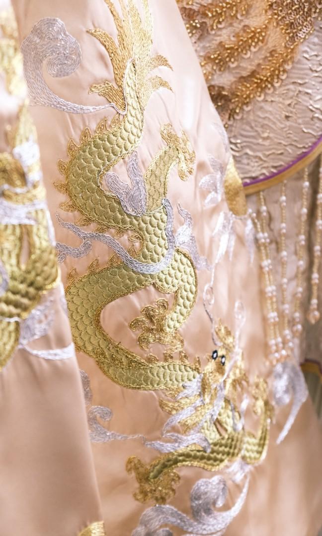 Traditional Chinese wedding dress KUA R1904