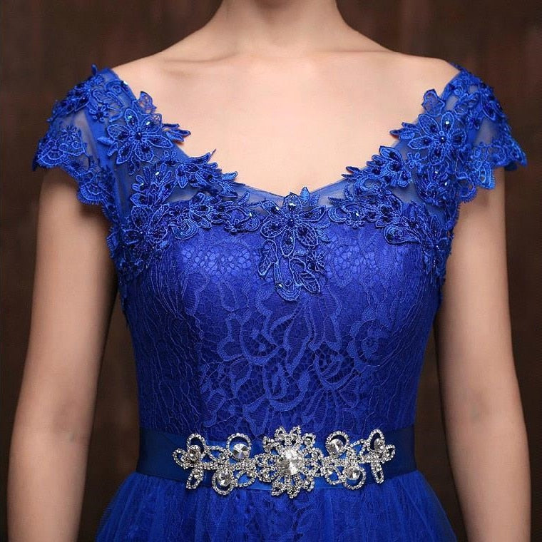 Burgundy Appliques Lace Evening Dresses Long Prom Dresses Crystal Evning Gown Robe De Soiree Longo Vestidos de Festa
