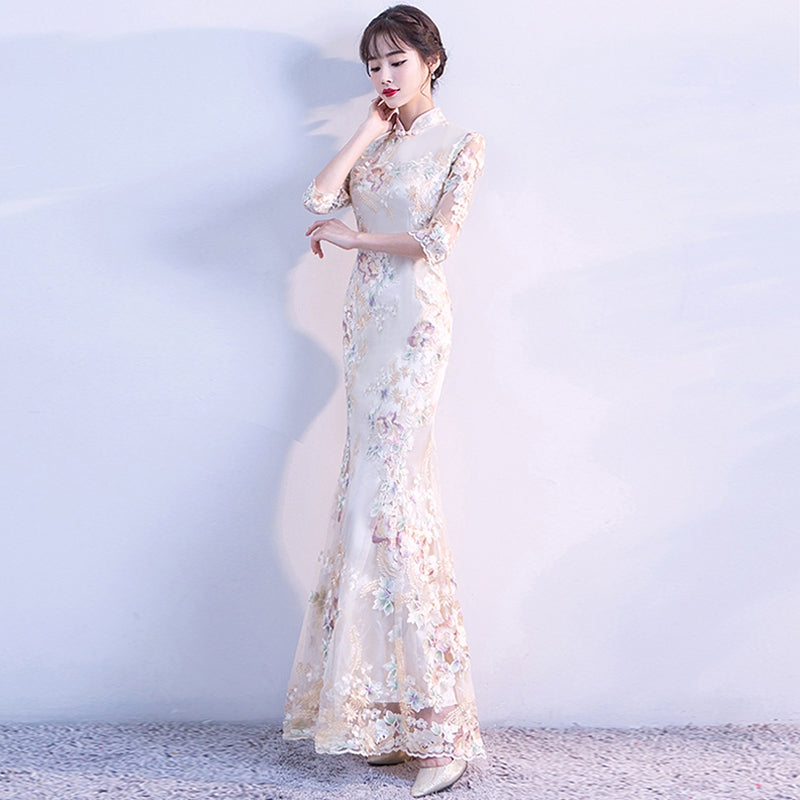 Long fishtail cheongsam 2020 new young temperament girl body-sleeve Chinese flag dress.