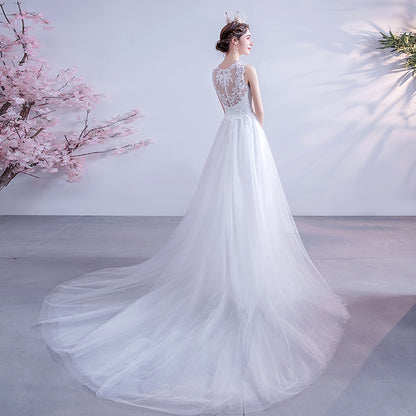 wedding dress fresh and romantic French lace halter bridal bridal shooting location small tail wedding dress 5989