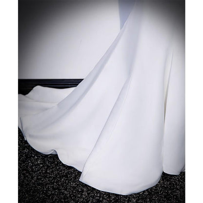 White Wedding Dress women's 2022 new fishtail high-end host dress long banquet elegant one-word shoulder